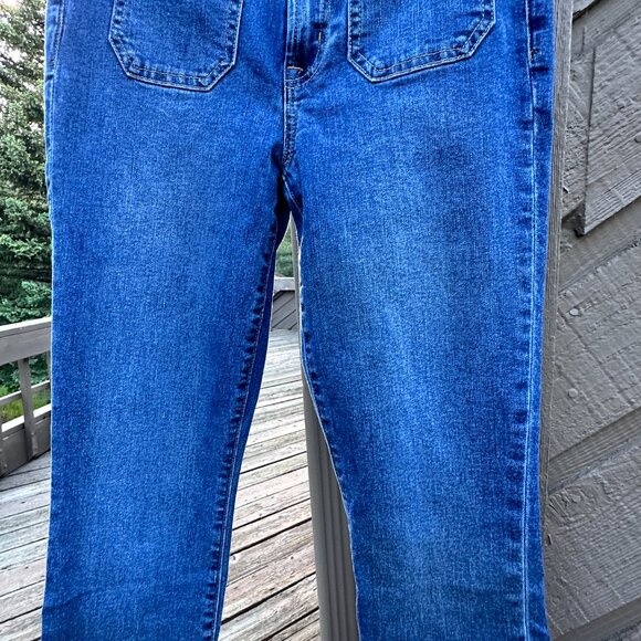 EUC GAP True Skinny Mid-Rise Ankle Jeans - Picture 5 of 7